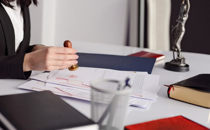 香港同一人聲明書公證和加蓋轉(zhuǎn)遞章是什么意思？