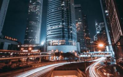 香港人要在大陸買房需要單身證明公證要怎么做呢？