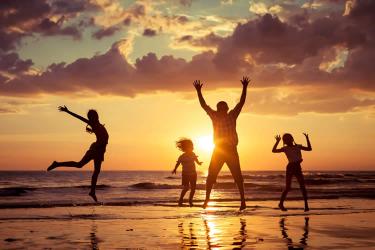 香港個(gè)人授權(quán)委托書用于上海辦理夫妻房產(chǎn)贈(zèng)予子女的公證該怎么做？