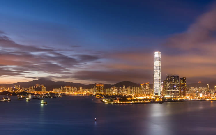 夫妻雙方都是香港人現(xiàn)要在深圳辦理銀行貸款怎么辦理香港結婚證公證？