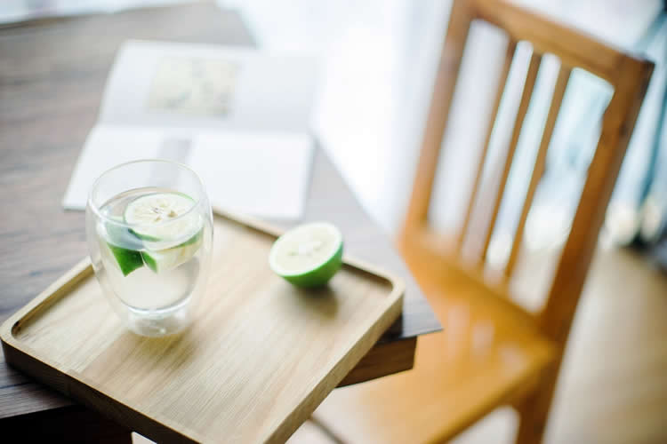 在港離婚的香港人士現(xiàn)要在內(nèi)地銀行貸款怎么辦理婚姻公證？