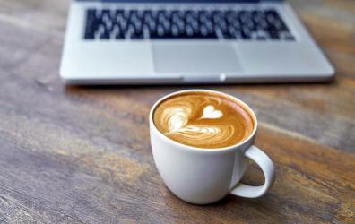 香港結(jié)婚證公證用于在內(nèi)地給父母申請單程證來港團聚居留簽證