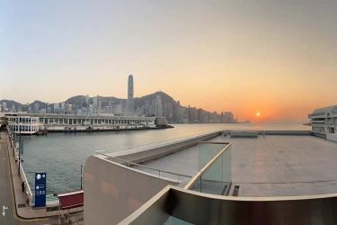 在內(nèi)地出生又改過名字的香港居民要如何辦理中英文出生公證書呢？