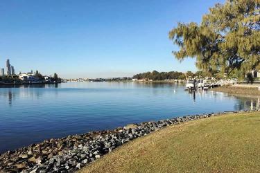 香港人怎么辦理在內(nèi)地居住期間的無犯罪記錄公證書用于申請新西蘭伴侶工作簽證呢？