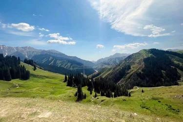 內地戶籍沒有注銷沒有回鄉(xiāng)證的香港永久居民怎么辦理同一人聲明書公證呢？