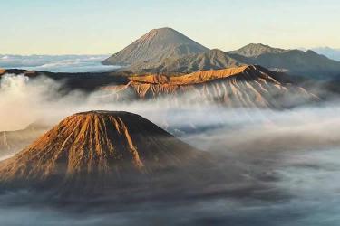 香港人要在德國結(jié)婚怎么在內(nèi)地辦理中德語出生公證附加證明書呢？