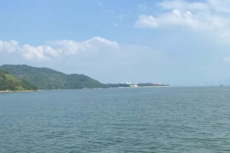 香港結(jié)婚證公證用于在北京以家庭為單位申請車輛車牌指標(biāo)